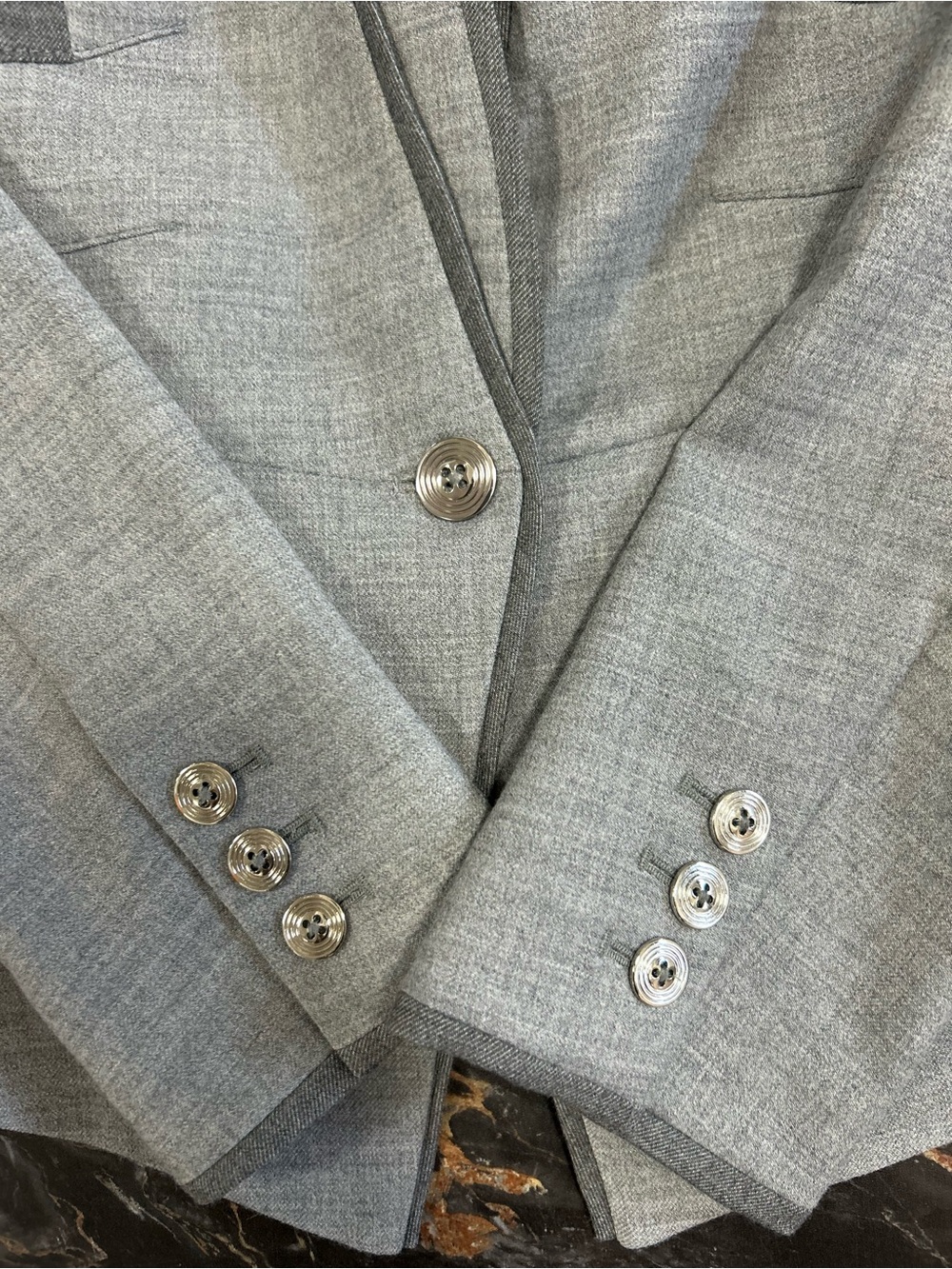 White House black market blazer and pants suit set - Picture 3 of 7